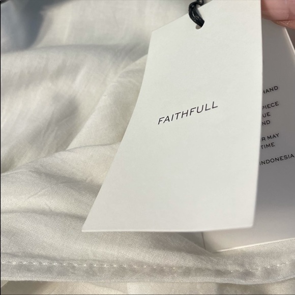 White Faithfull Top - Picture 3 of 5